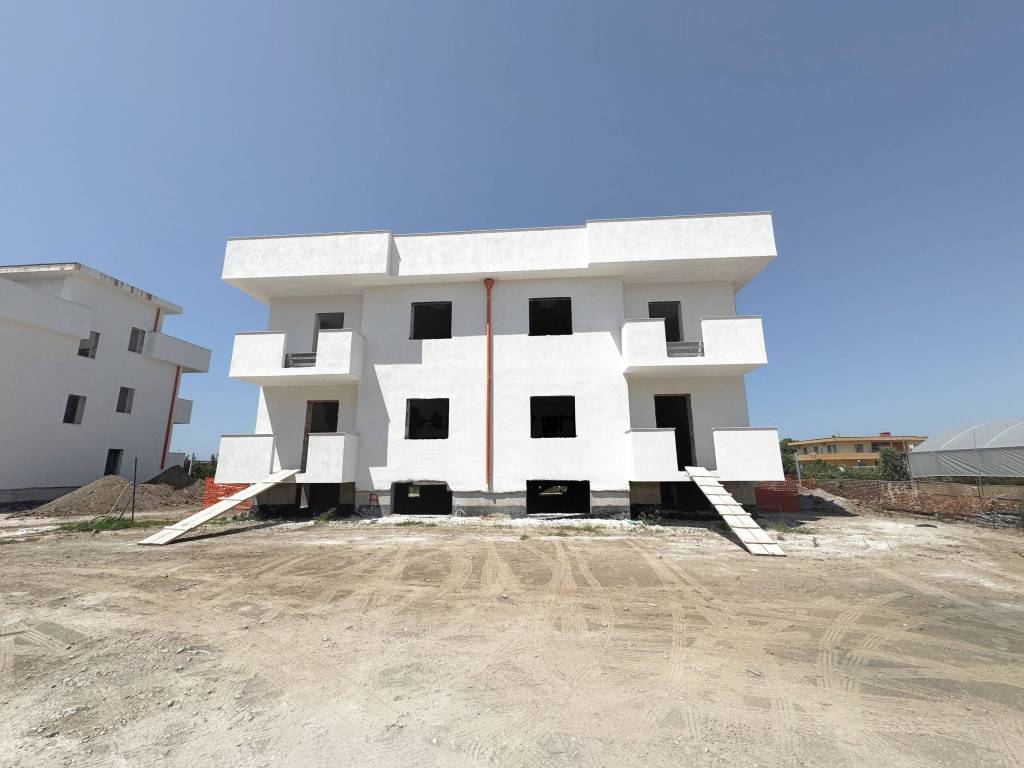 casa indipendente in vendita a Giugliano in Campania in zona Varcaturo