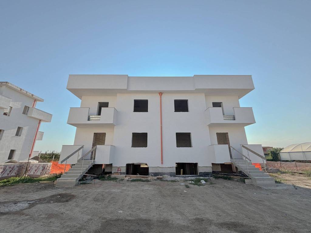 casa indipendente in vendita a Giugliano in Campania in zona Varcaturo