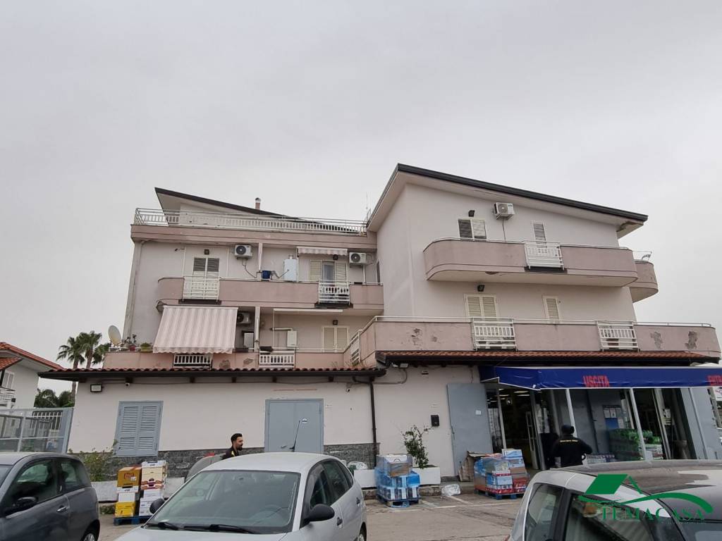 appartamento in vendita a Giugliano in Campania in zona Licola