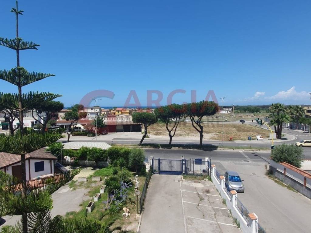 appartamento in vendita a Giugliano in Campania in zona Lago Patria