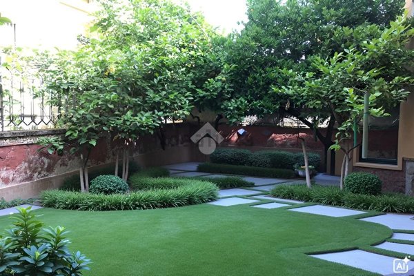 esavano in vendita a Giugliano in Campania