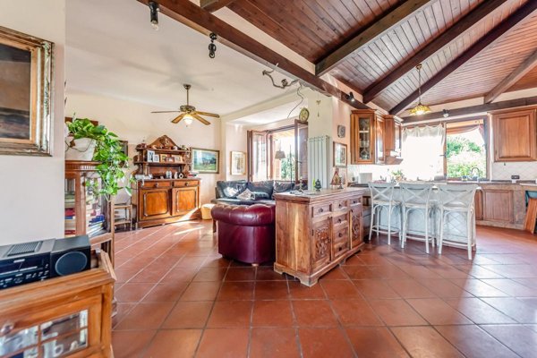 casa indipendente in vendita a Giugliano in Campania in zona Massariola / Amodio