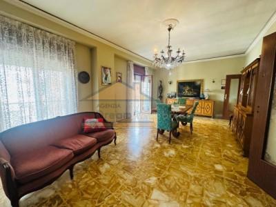 appartamento in vendita a Giugliano in Campania