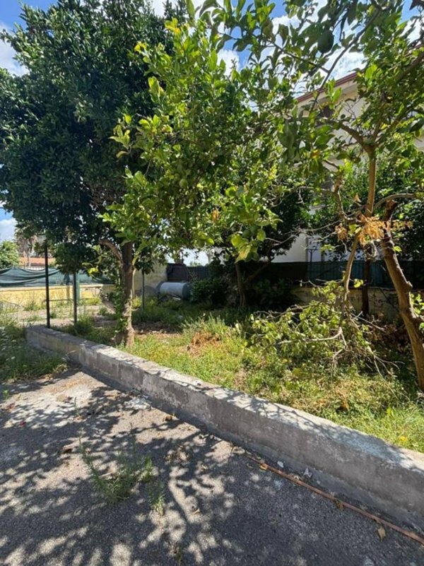 casa indipendente in vendita a Giugliano in Campania in zona Massariola / Amodio