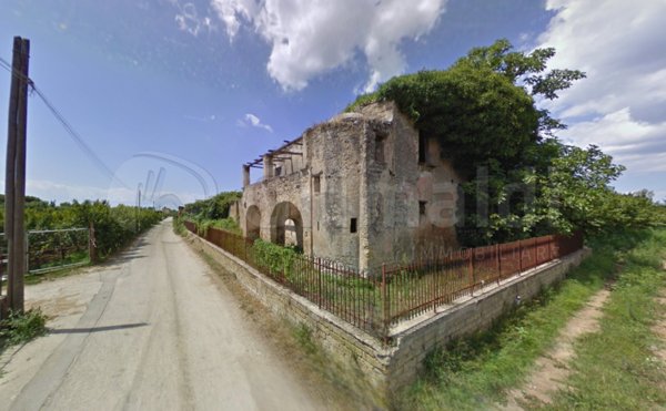 terreno agricolo in vendita a Giugliano in Campania in zona Varcaturo