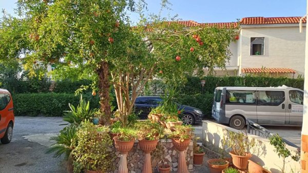 casa indipendente in vendita a Giugliano in Campania in zona Lago Patria