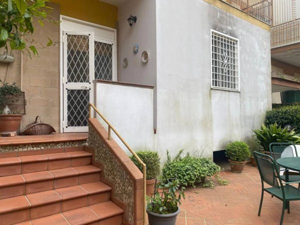 appartamento in vendita a Giugliano in Campania