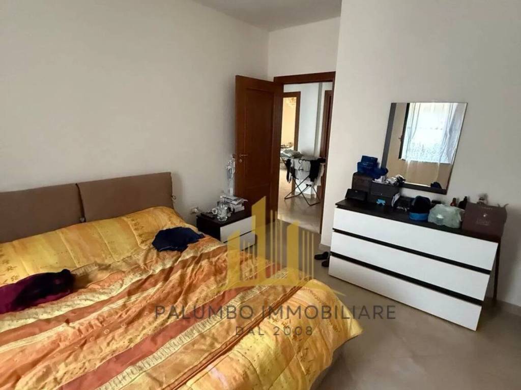 intera palazzina in vendita a Giugliano in Campania in zona Casacelle