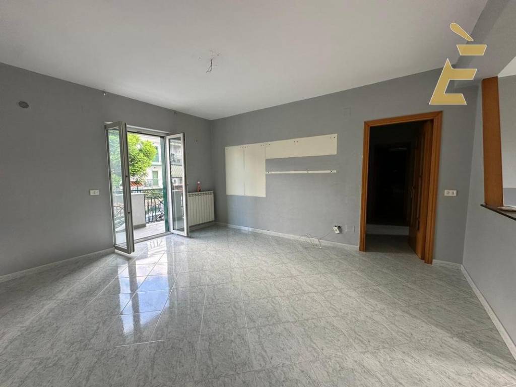 appartamento in vendita a Giugliano in Campania in zona Varcaturo