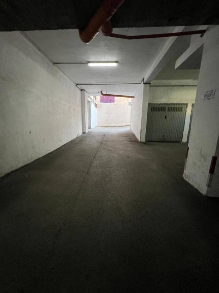 negozio in vendita a Giugliano in Campania