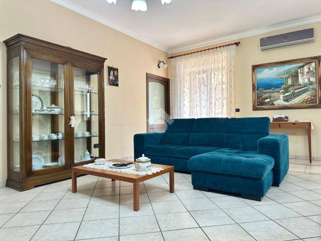 casa indipendente in vendita a Giugliano in Campania