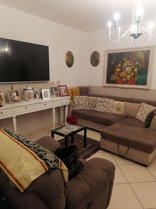 appartamento in vendita a Giugliano in Campania in zona Varcaturo