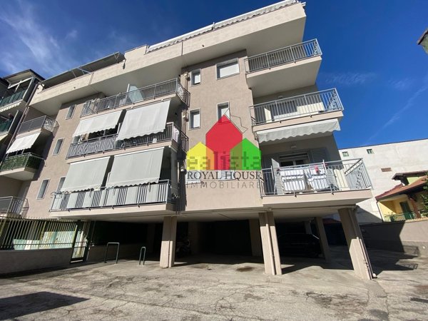 appartamento in vendita a Giugliano in Campania