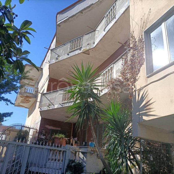 casa indipendente in vendita a Giugliano in Campania in zona Licola