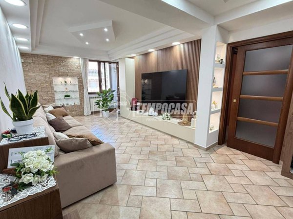 appartamento in vendita a Giugliano in Campania