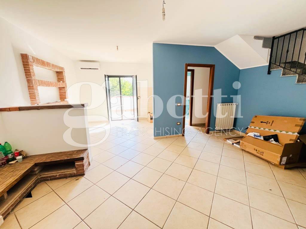 appartamento in vendita a Giugliano in Campania in zona Lago Patria