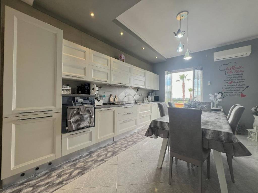 appartamento in vendita a Giugliano in Campania in zona Licola