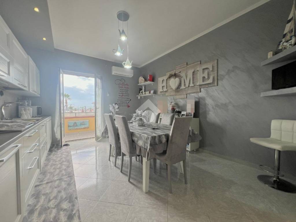 appartamento in vendita a Giugliano in Campania in zona Licola