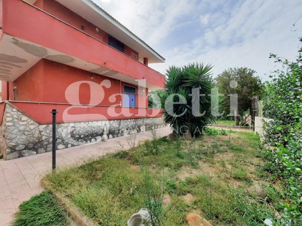 casa indipendente in vendita a Giugliano in Campania in zona Lago Patria