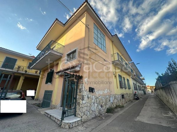 casa indipendente in vendita a Giugliano in Campania