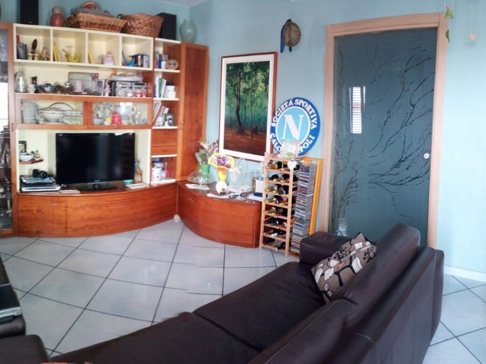 appartamento in vendita a Giugliano in Campania