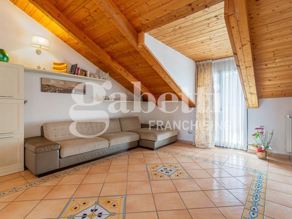 appartamento in vendita a Giugliano in Campania