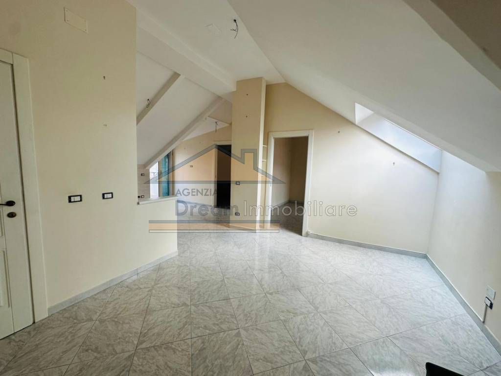 appartamento in vendita a Giugliano in Campania