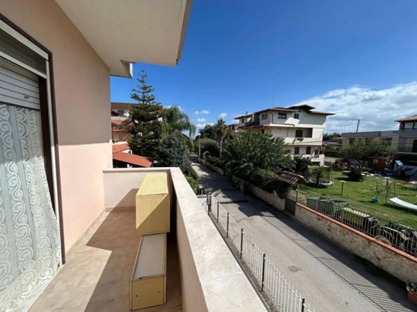 appartamento in vendita a Giugliano in Campania in zona Licola