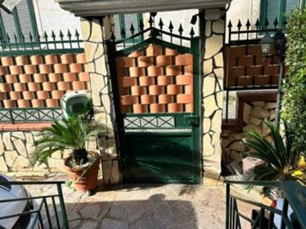 casa indipendente in vendita a Giugliano in Campania
