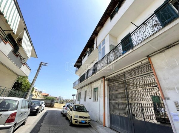 appartamento in vendita a Giugliano in Campania