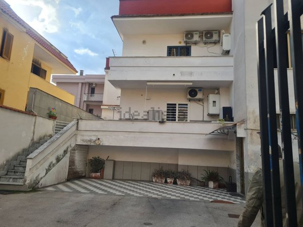 appartamento in vendita a Giugliano in Campania in zona Lago Patria