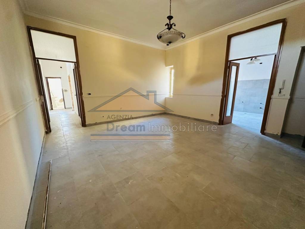 appartamento in vendita a Giugliano in Campania