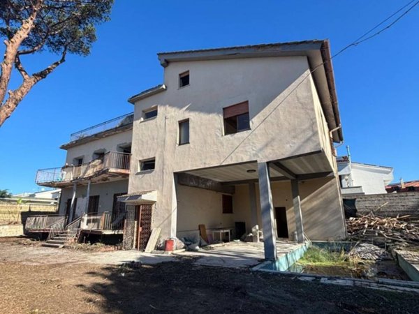 appartamento in vendita a Giugliano in Campania in zona Lago Patria