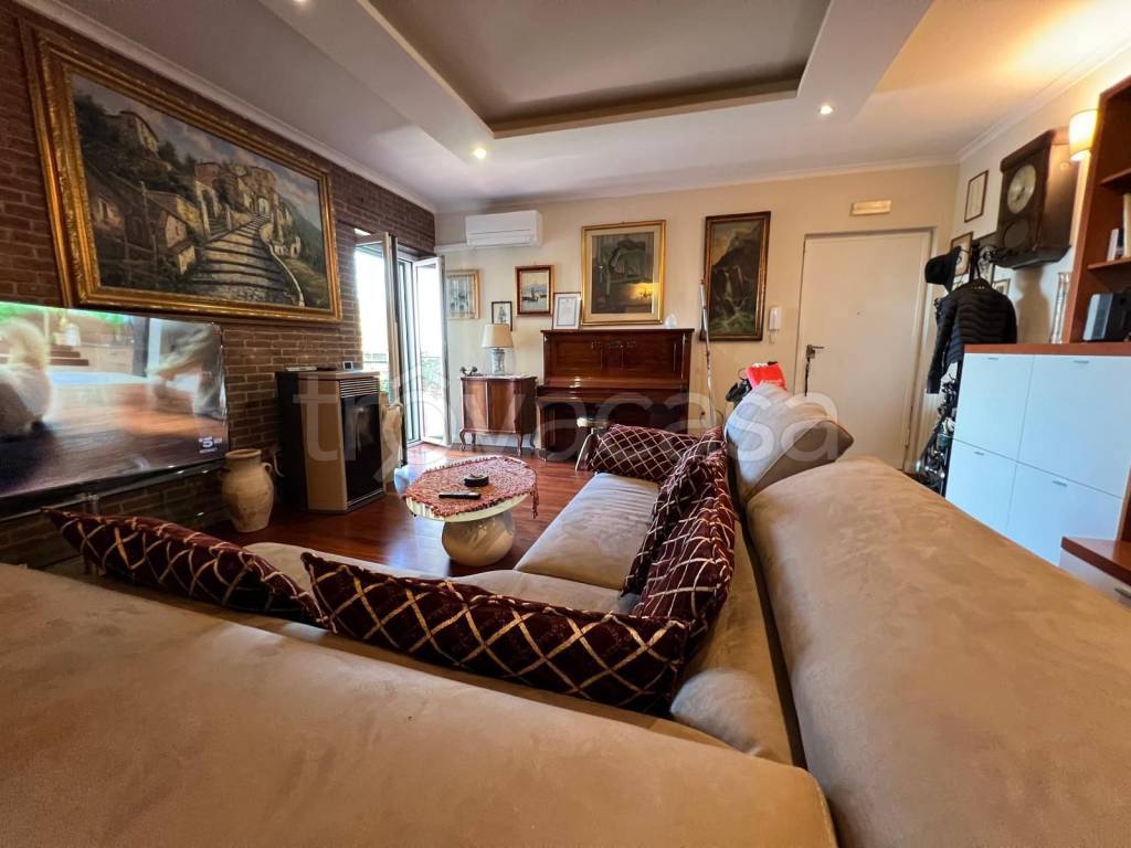 appartamento in vendita a Giugliano in Campania in zona Licola