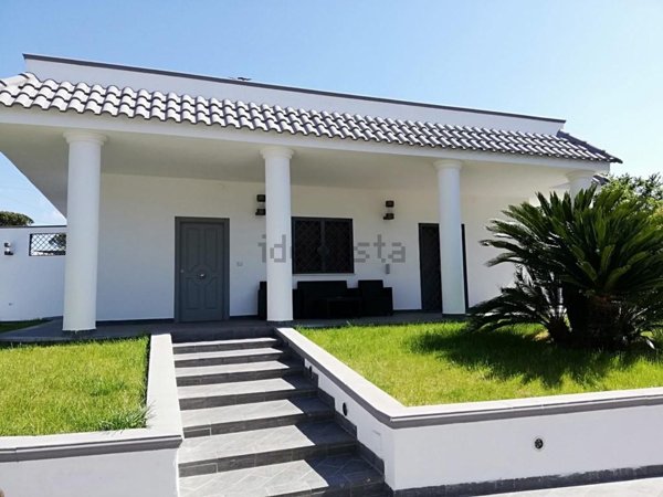 casa indipendente in vendita a Giugliano in Campania in zona Massariola / Amodio