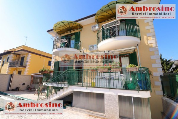 appartamento in vendita a Giugliano in Campania in zona Lago Patria