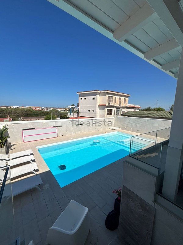 casa indipendente in vendita a Giugliano in Campania in zona Lago Patria