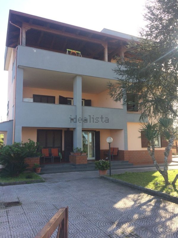 appartamento in vendita a Giugliano in Campania in zona Licola