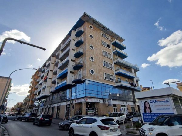 ufficio in vendita a Giugliano in Campania