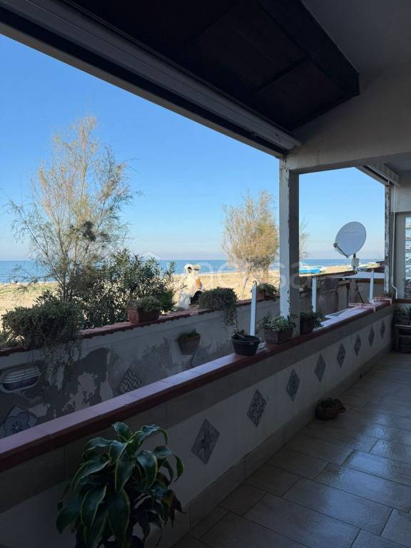 appartamento in vendita a Giugliano in Campania in zona Licola