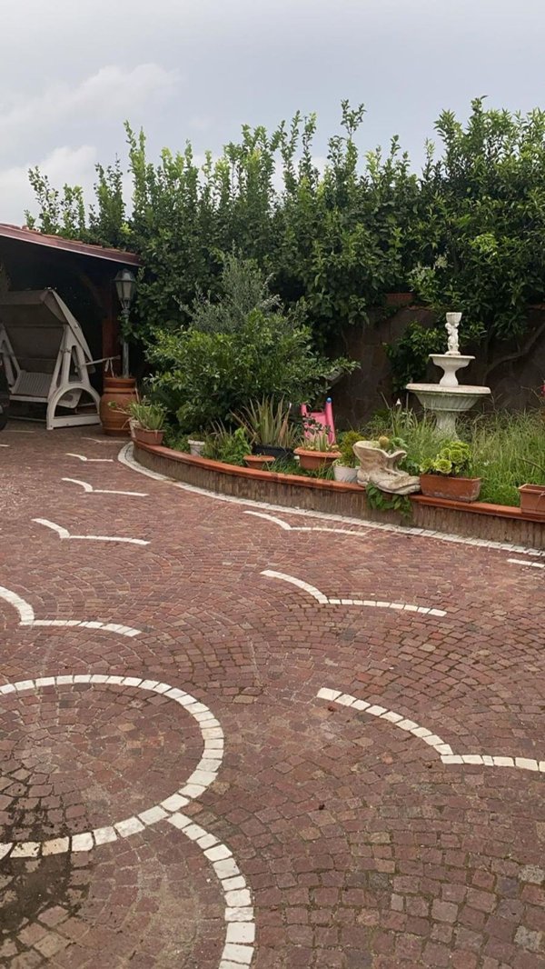 casa indipendente in vendita a Giugliano in Campania in zona Licola