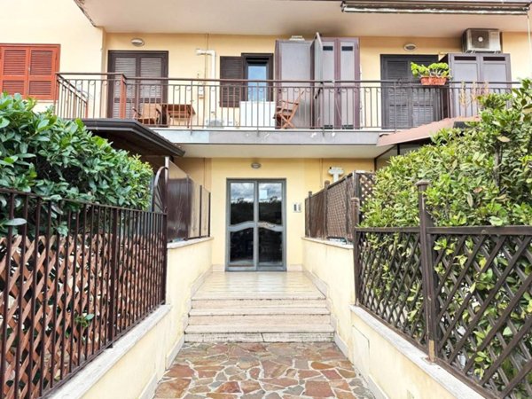 appartamento in vendita a Giugliano in Campania in zona Licola