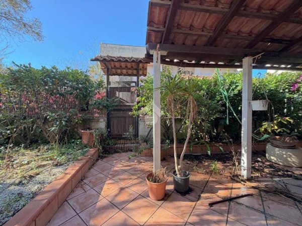 casa indipendente in vendita a Giugliano in Campania in zona Varcaturo