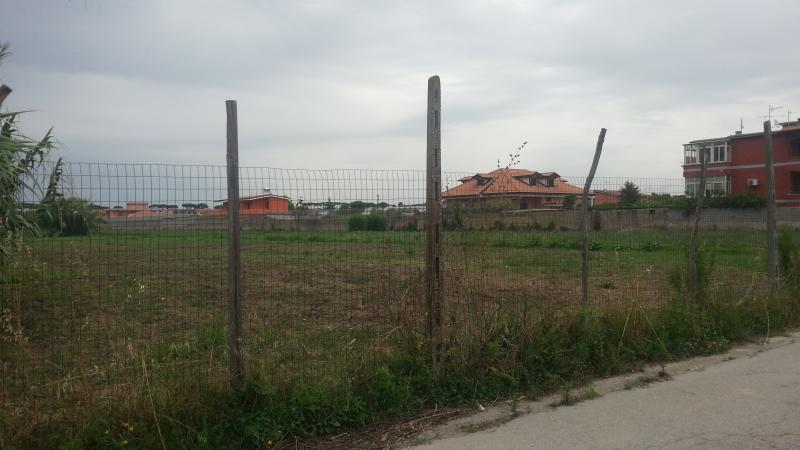 terreno agricolo in vendita a Giugliano in Campania in zona Varcaturo