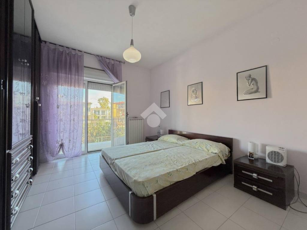 casa indipendente in vendita a Giugliano in Campania in zona Varcaturo