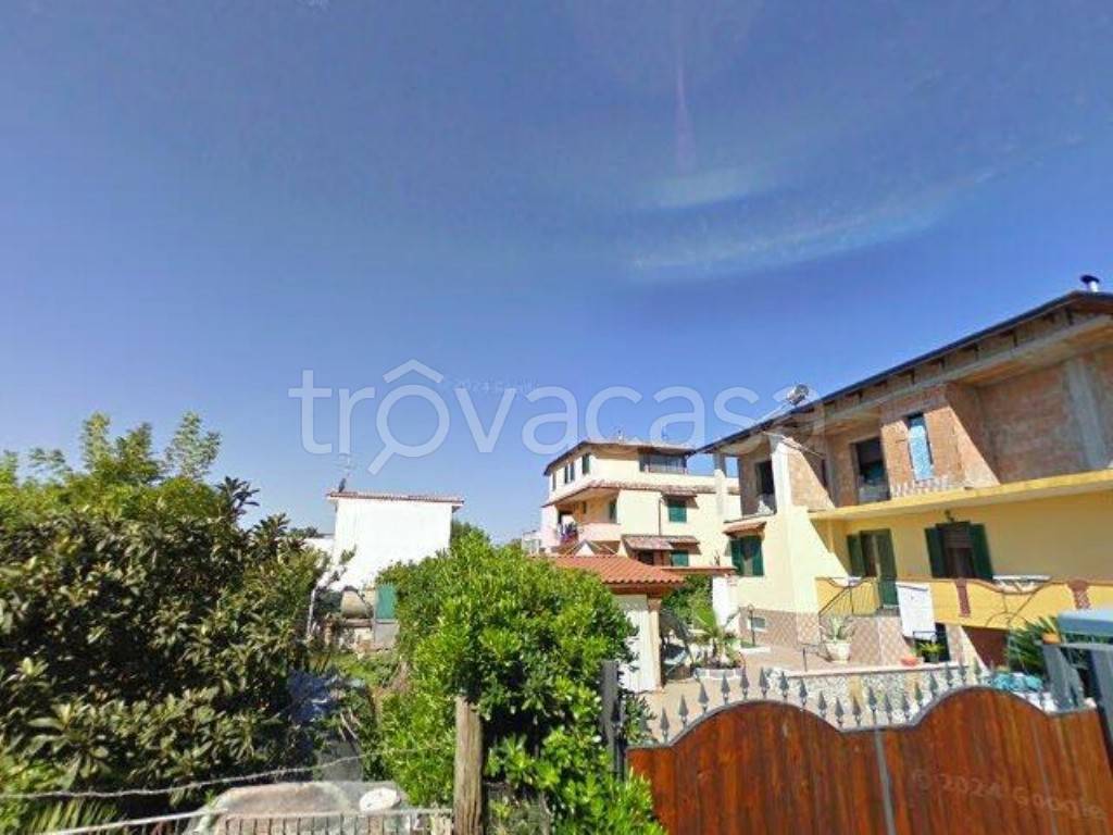 appartamento in vendita a Giugliano in Campania in zona Varcaturo