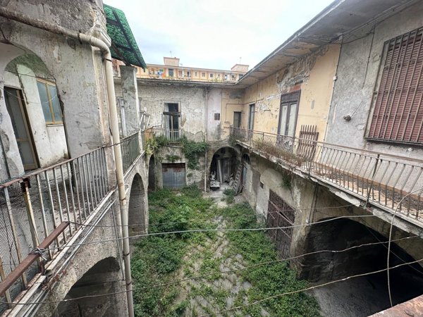 casa indipendente in vendita a Giugliano in Campania
