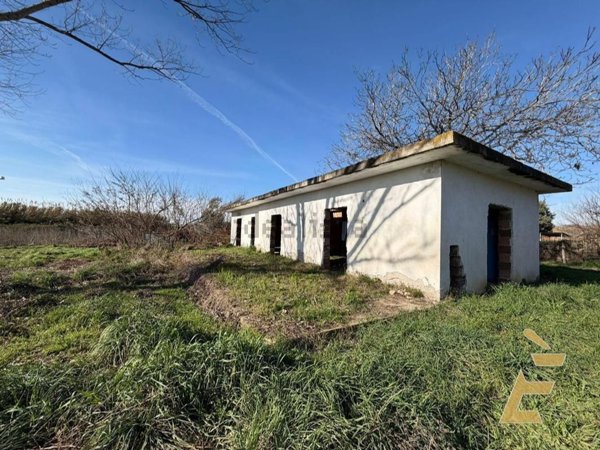 appartamento in vendita a Giugliano in Campania in zona Varcaturo