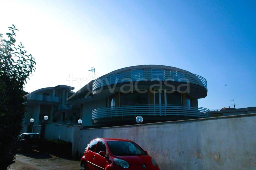 casa indipendente in vendita a Giugliano in Campania in zona Lago Patria
