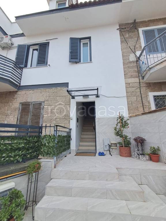 appartamento in vendita a Giugliano in Campania in zona Lago Patria